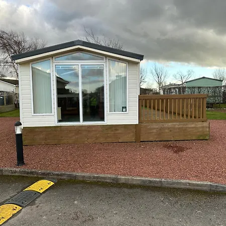 New Horizon No Commercial Vehicles Ferienhaus Carlisle (Cumbria)